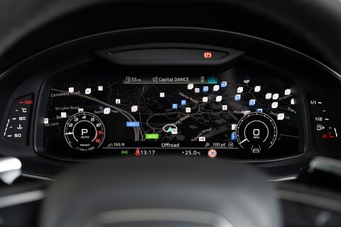 4.0 TFSI V8 Vorsprung SUV 5dr Petrol Tiptronic quattro Euro 6 (s/s) (600 ps)