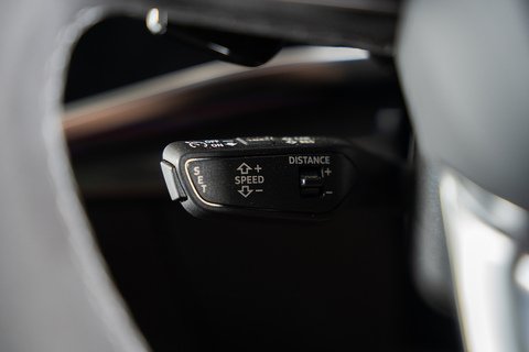 4.0 TFSI V8 Vorsprung SUV 5dr Petrol Tiptronic quattro Euro 6 (s/s) (600 ps)