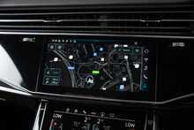 Audi RSQ8 TFSI V8 Vorsprung 