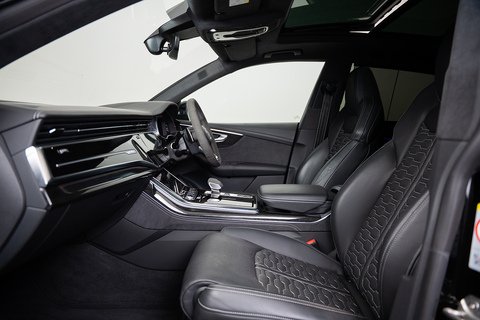 4.0 TFSI V8 Vorsprung SUV 5dr Petrol Tiptronic quattro Euro 6 (s/s) (600 ps)