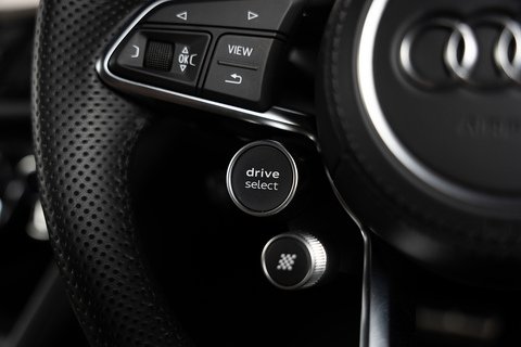 5.2 FSI V10 Performance Edition Coupe 2dr Petrol S Tronic quattro Euro 6 (s/s) (620 ps)