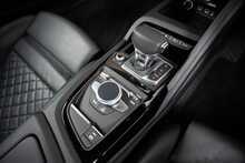 Audi R8 FSI V10 Performance Edition 