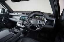 Land Rover Defender 90 D250 MHEV X-Dynamic S 