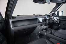 Land Rover Defender 90 D250 MHEV X-Dynamic S 