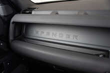 Land Rover Defender 90 D250 MHEV X-Dynamic S 