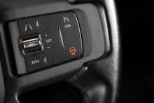 Land Rover Defender 90 D250 MHEV X-Dynamic S 