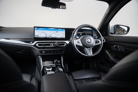 0.0 Saloon Diesel