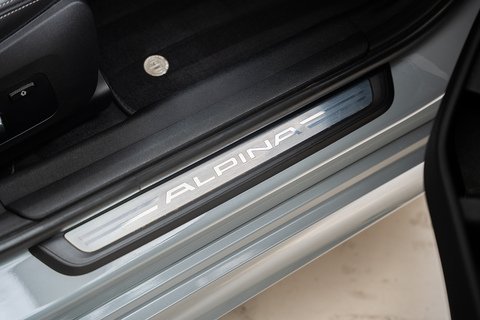 0.0 Saloon Diesel