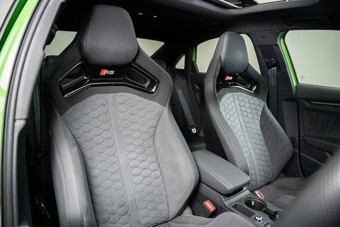 2.5 TFSI Carbon Vorsprung Saloon 4dr Petrol S Tronic quattro Euro 6 (s/s) (400 ps)