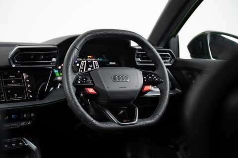 2.5 TFSI Carbon Vorsprung Saloon 4dr Petrol S Tronic quattro Euro 6 (s/s) (400 ps)