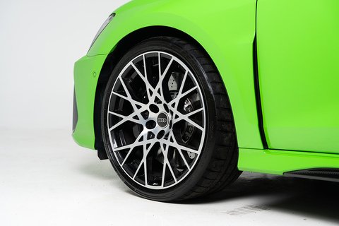 2.5 TFSI Carbon Vorsprung Saloon 4dr Petrol S Tronic quattro Euro 6 (s/s) (400 ps)