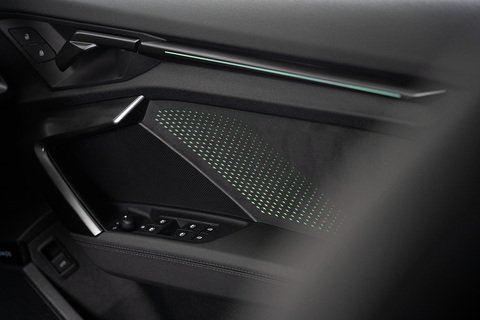 2.5 TFSI Carbon Vorsprung Saloon 4dr Petrol S Tronic quattro Euro 6 (s/s) (400 ps)
