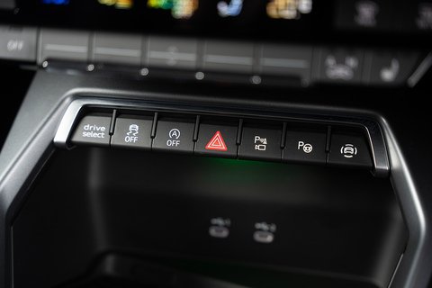 2.5 TFSI Carbon Vorsprung Saloon 4dr Petrol S Tronic quattro Euro 6 (s/s) (400 ps)