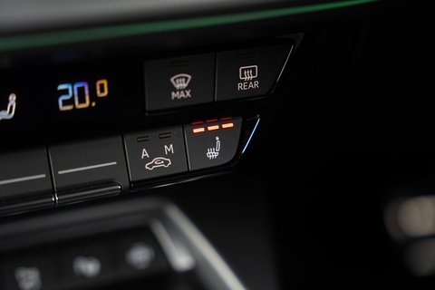 2.5 TFSI Carbon Vorsprung Saloon 4dr Petrol S Tronic quattro Euro 6 (s/s) (400 ps)