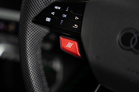 2.5 TFSI Carbon Vorsprung Saloon 4dr Petrol S Tronic quattro Euro 6 (s/s) (400 ps)