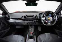 Ferrari 812 Superfast V12 