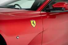 Ferrari 812 Superfast V12 
