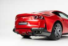 Ferrari 812 Superfast V12 