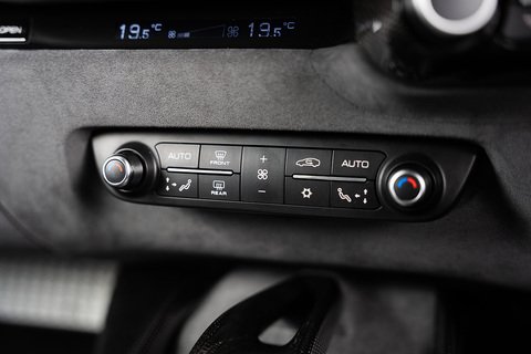 6.5 V12 Coupe 2dr Petrol F1 DCT Euro 6 (s/s) (800 ps)