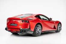 Ferrari 812 Superfast V12 