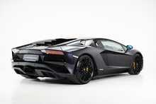 Lamborghini Aventador V12 LP 740-4 S 