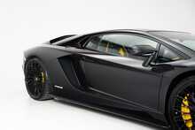 Lamborghini Aventador V12 LP 740-4 S 