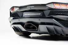Lamborghini Aventador V12 LP 740-4 S 