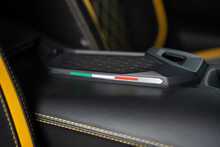 Lamborghini Aventador V12 LP 740-4 S 