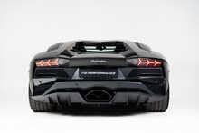 Lamborghini Aventador V12 LP 740-4 S 