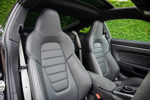 3.7T 992 Turbo S Coupe 2dr Petrol PDK 4WD Euro 6 (s/s) (650 ps)