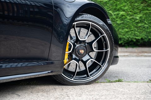 3.7T 992 Turbo S Coupe 2dr Petrol PDK 4WD Euro 6 (s/s) (650 ps)