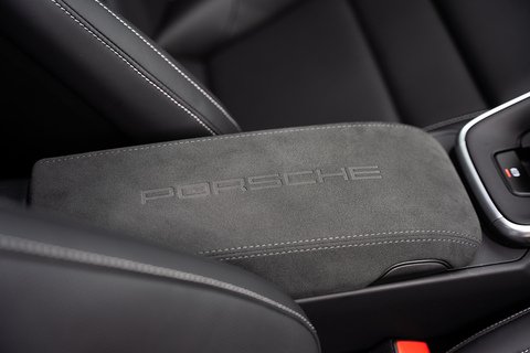 3.7T 992 Turbo S Coupe 2dr Petrol PDK 4WD Euro 6 (s/s) (650 ps)