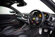 Ferrari 812 Superfast V12 