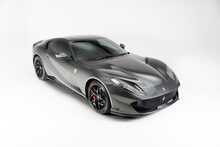Ferrari 812 Superfast V12 