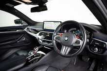 BMW M5 i V8 Competition 