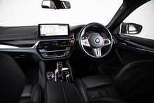 BMW M5 i V8 Competition 