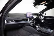 BMW M5 i V8 Competition 