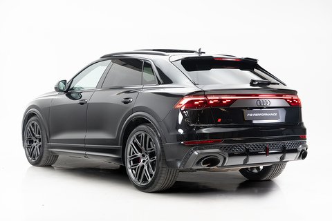 4.0 TFSI V8 Performance Carbon Vorsprung SUV 5dr Petrol Tiptronic quattro Euro 6 (s/s) (640 ps)