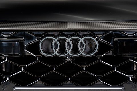 4.0 TFSI V8 Performance Carbon Vorsprung SUV 5dr Petrol Tiptronic quattro Euro 6 (s/s) (640 ps)