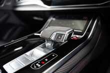 Audi RSQ8 TFSI V8 Performance Carbon Vorsprung 