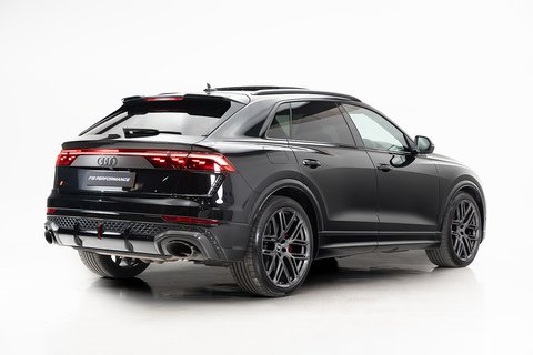 4.0 TFSI V8 Performance Carbon Vorsprung SUV 5dr Petrol Tiptronic quattro Euro 6 (s/s) (640 ps)
