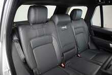 Land Rover Range Rover P400e Westminster Black 