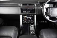 Land Rover Range Rover P400e Westminster Black 