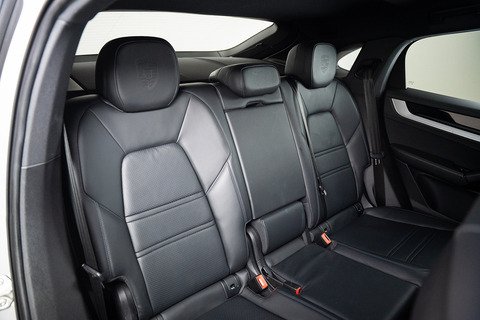 3.0 V6 E-Hybrid 25.9kWh Coupe 5dr Petrol Plug-in Hybrid TiptronicS 4WD Euro 6 (s/s) (470 ps)