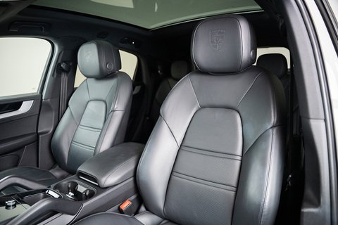 3.0 V6 E-Hybrid 25.9kWh Coupe 5dr Petrol Plug-in Hybrid TiptronicS 4WD Euro 6 (s/s) (470 ps)