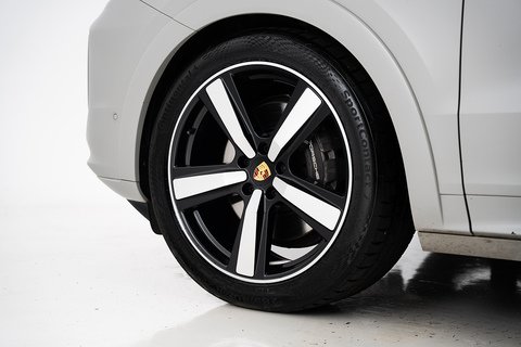 3.0 V6 E-Hybrid 25.9kWh Coupe 5dr Petrol Plug-in Hybrid TiptronicS 4WD Euro 6 (s/s) (470 ps)