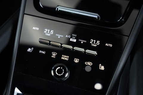 3.0 V6 E-Hybrid 25.9kWh Coupe 5dr Petrol Plug-in Hybrid TiptronicS 4WD Euro 6 (s/s) (470 ps)