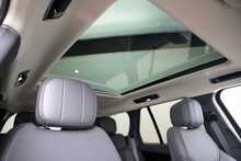 Land Rover Range Rover D300 MHEV SE 
