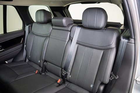 3.0 D300 MHEV SE SUV 5dr Diesel Auto 4WD Euro 6 (s/s) (300 ps)