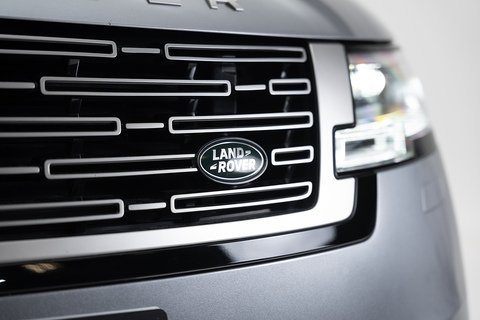 3.0 D300 MHEV SE SUV 5dr Diesel Auto 4WD Euro 6 (s/s) (300 ps)